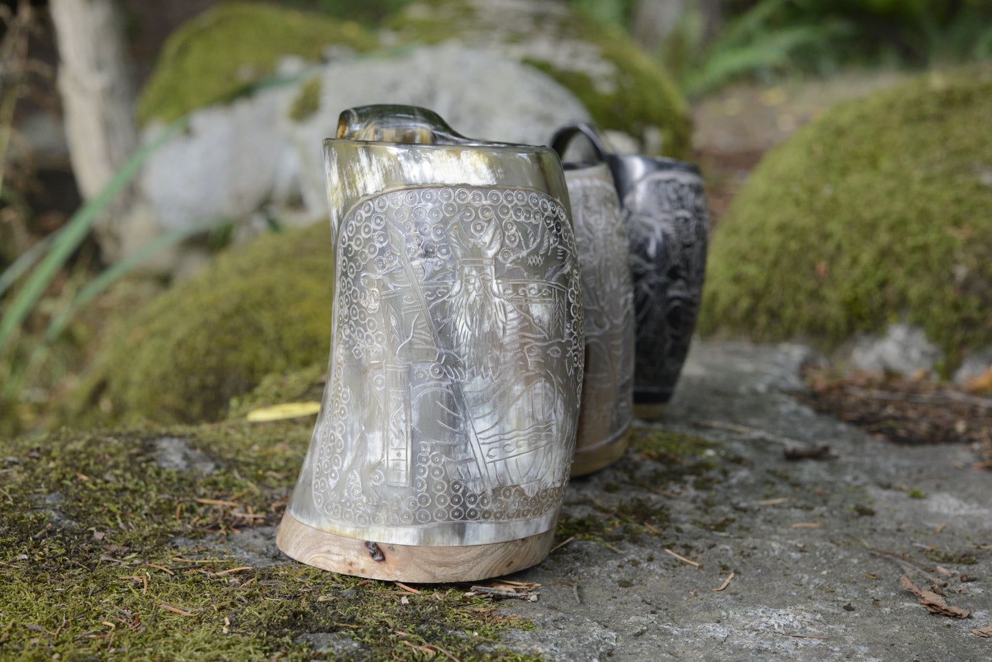 The Horn Viking Tankard | White Black Accents