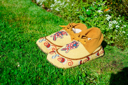 Turtle Beaded Design Moccasins