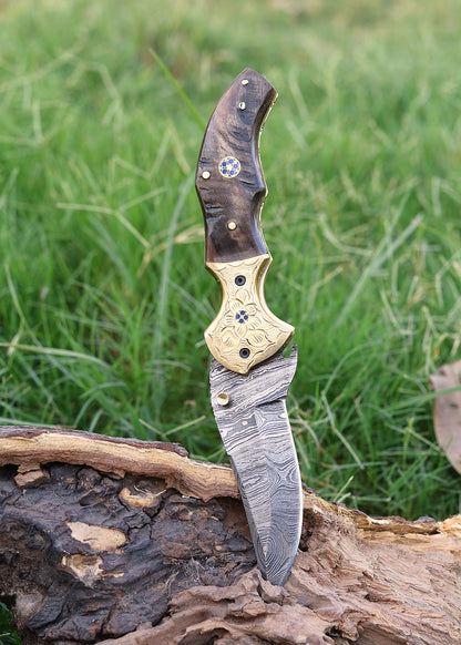 Golden Ember: Damascus Masterpiece Knife